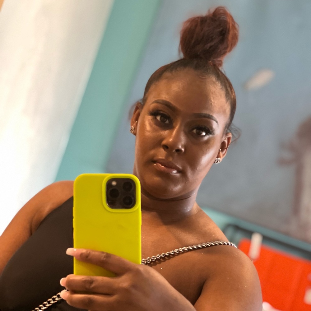 Meet your Posher, Dymon